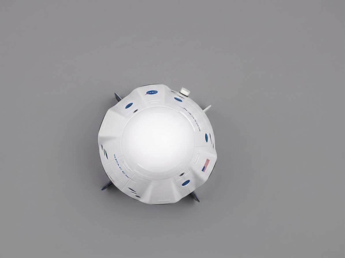 SpaceX Crew Dragon & astronautes — vue 4